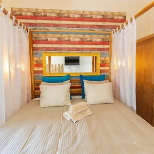 https://los-reyes-casa-zen.in-canary-islands.com
